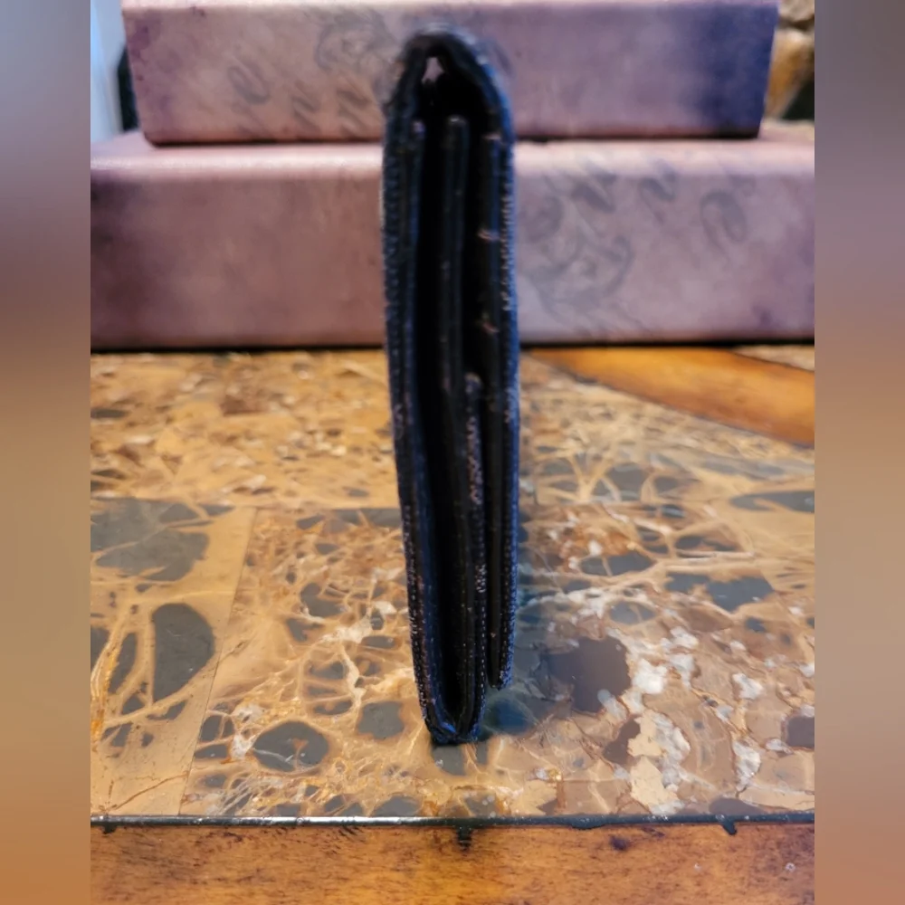 FENDI WALLET - Picture 4 of 11